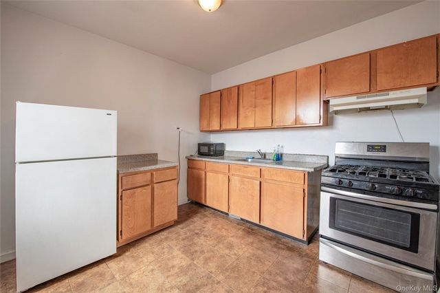 40-37 77th Street 5B, Elmhurst, NY 11373