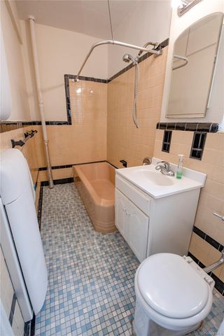 40-37 77th Street 5B, Elmhurst, NY 11373