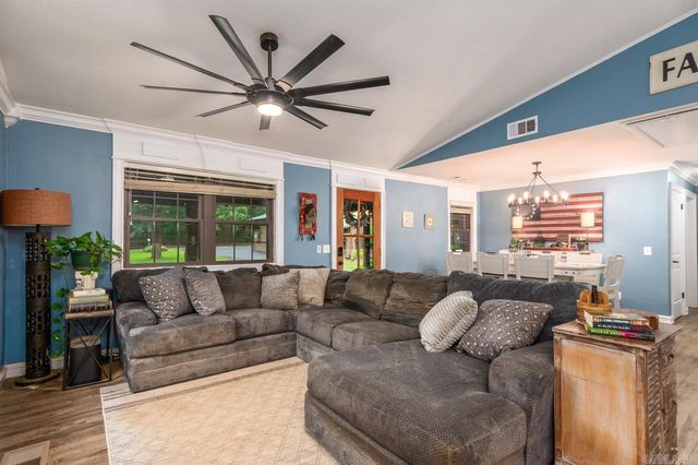 120 Travels Ln., Romance, AR 72136
