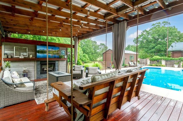 120 Travels Ln., Romance, AR 72136
