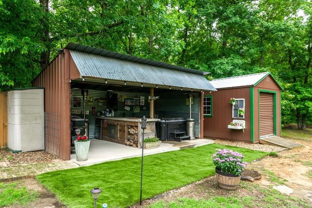 120 Travels Ln., Romance, AR 72136