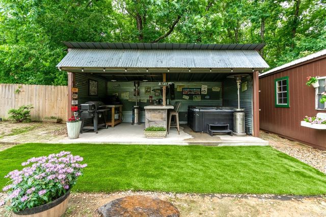 120 Travels Ln., Romance, AR 72136