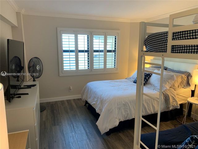 4900 N Ocean Blvd 1010, Lauderdale By The Sea, FL 33308