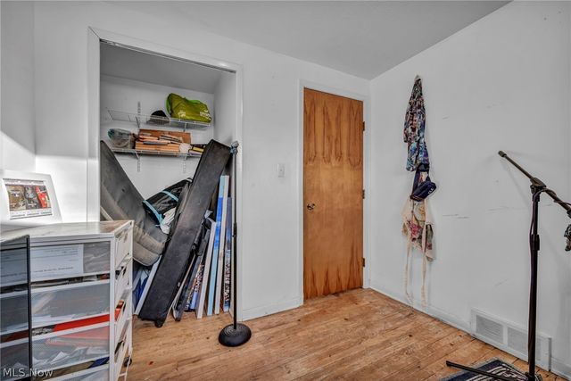 24207 Lebern Drive, North Olmsted, OH 44070