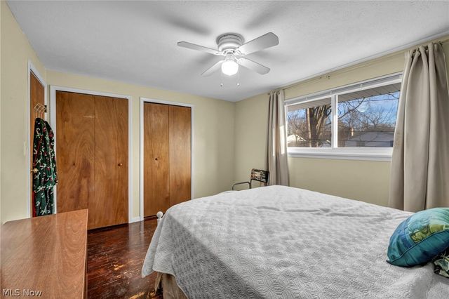 24207 Lebern Drive, North Olmsted, OH 44070