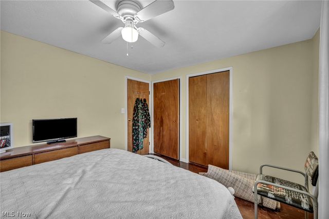 24207 Lebern Drive, North Olmsted, OH 44070