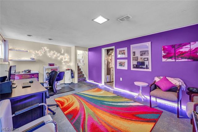 24207 Lebern Drive, North Olmsted, OH 44070