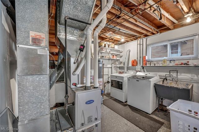 24207 Lebern Drive, North Olmsted, OH 44070