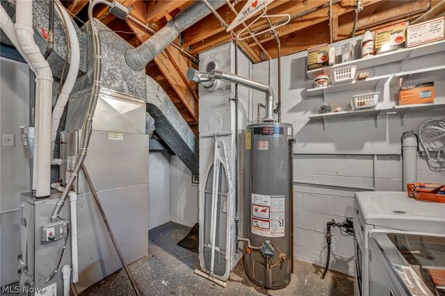 24207 Lebern Drive, North Olmsted, OH 44070