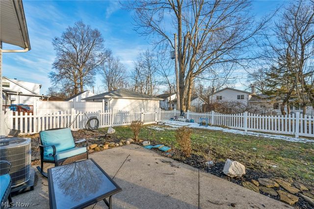 24207 Lebern Drive, North Olmsted, OH 44070