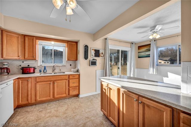 24207 Lebern Drive, North Olmsted, OH 44070