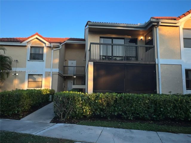 5621 Riverside Dr 203A1, Coral Springs, FL 33067