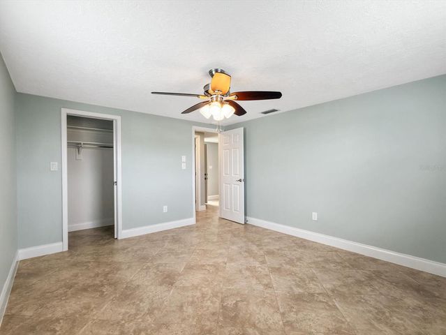 5008 DORY DRIVE, New Port Richey, FL 34652