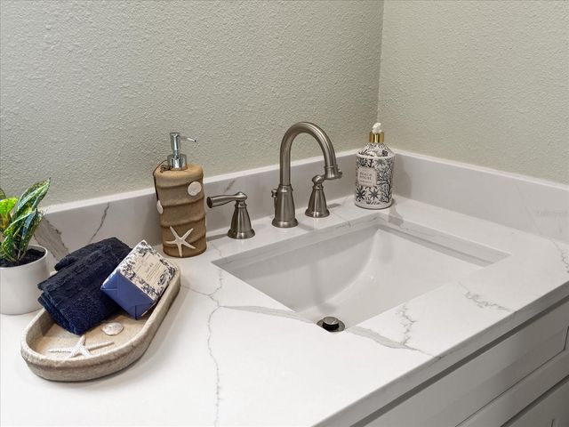 5008 DORY DRIVE, New Port Richey, FL 34652