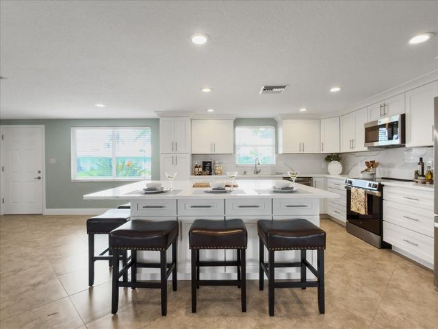 5008 DORY DRIVE, New Port Richey, FL 34652
