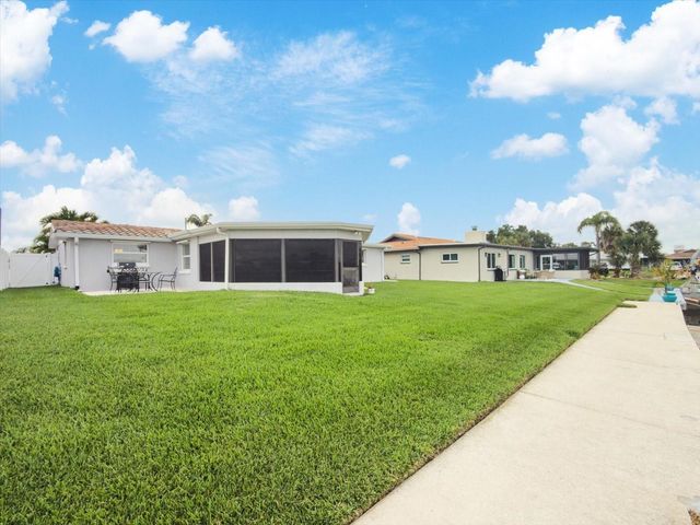 5008 DORY DRIVE, New Port Richey, FL 34652