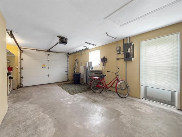 5008 DORY DRIVE, New Port Richey, FL 34652