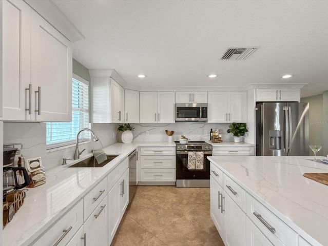 5008 DORY DRIVE, New Port Richey, FL 34652