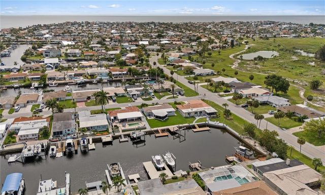5008 DORY DRIVE, New Port Richey, FL 34652