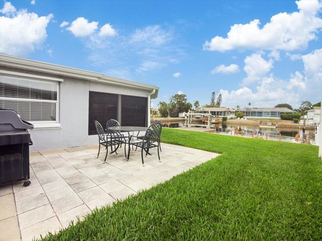 5008 DORY DRIVE, New Port Richey, FL 34652