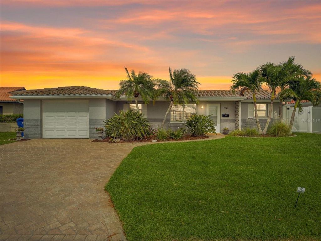 5008 DORY DRIVE, New Port Richey, FL 34652