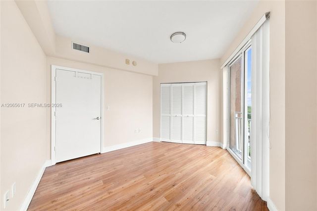 7275 SW 90th Way 508, Miami, FL 33156