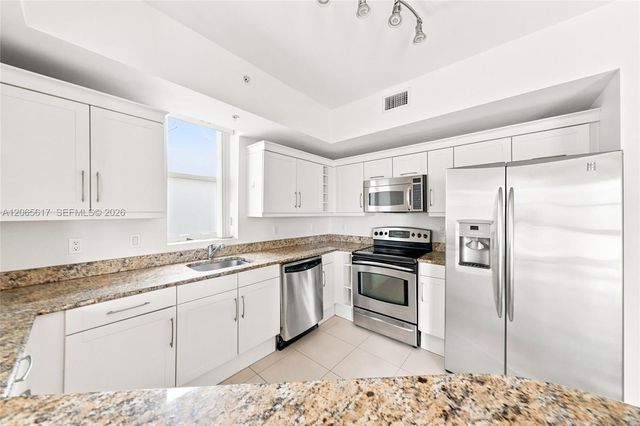 7275 SW 90th Way 508, Miami, FL 33156