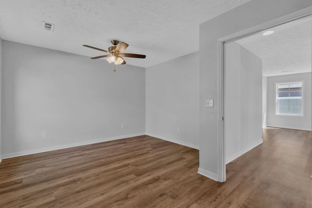 715 E Lincoln St, Tullahoma, TN 37388