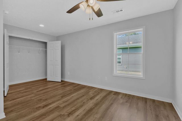 715 E Lincoln St, Tullahoma, TN 37388
