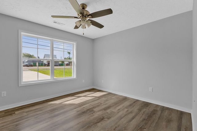 715 E Lincoln St, Tullahoma, TN 37388