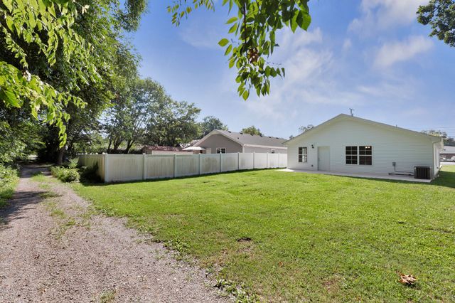 715 E Lincoln St, Tullahoma, TN 37388