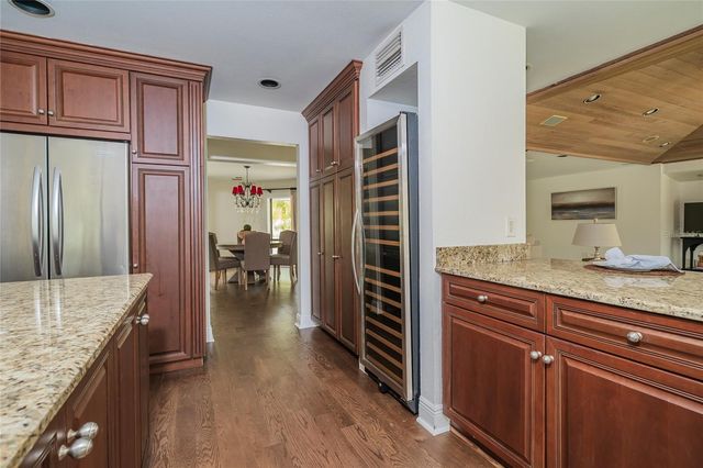 4302 CARROLLWOOD VILLAGE DRIVE, Tampa, FL 33618