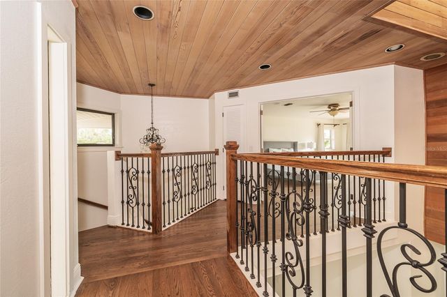 4302 CARROLLWOOD VILLAGE DRIVE, Tampa, FL 33618