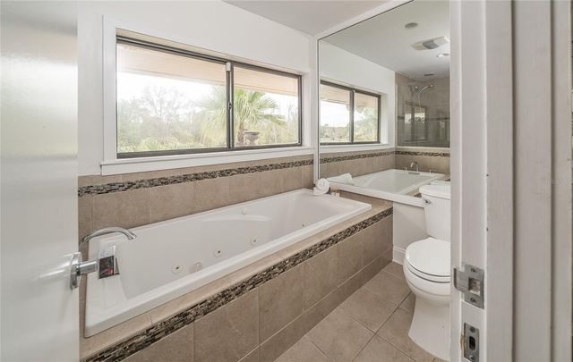 4302 CARROLLWOOD VILLAGE DRIVE, Tampa, FL 33618