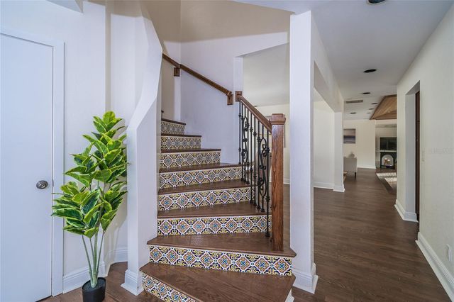 4302 CARROLLWOOD VILLAGE DRIVE, Tampa, FL 33618