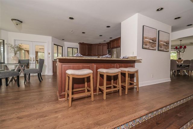 4302 CARROLLWOOD VILLAGE DRIVE, Tampa, FL 33618