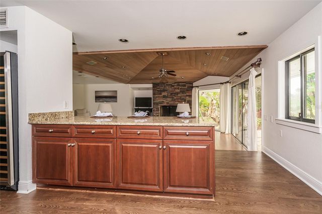 4302 CARROLLWOOD VILLAGE DRIVE, Tampa, FL 33618