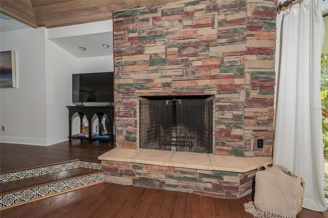 4302 CARROLLWOOD VILLAGE DRIVE, Tampa, FL 33618