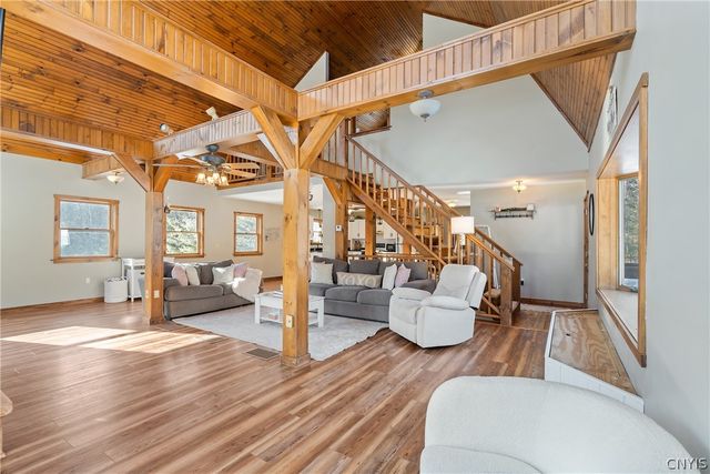 1900 California Road, Vienna, NY 13316