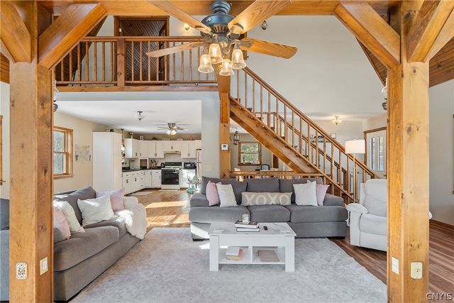 1900 California Road, Vienna, NY 13316