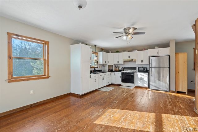 1900 California Road, Vienna, NY 13316