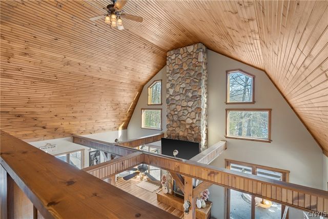 1900 California Road, Vienna, NY 13316