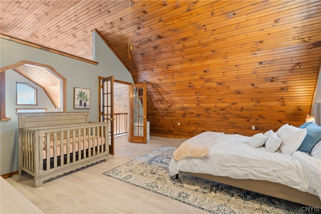 1900 California Road, Vienna, NY 13316