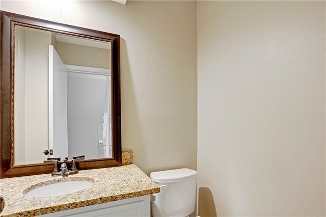 10111 EDELWEISS Circle, Merriam, KS 66203