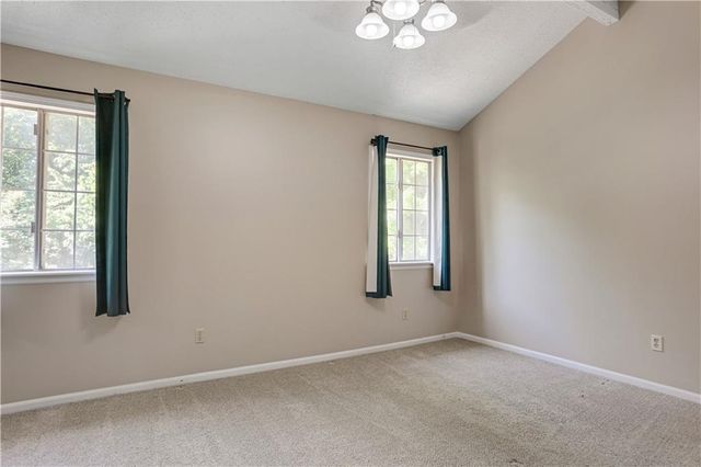 10111 EDELWEISS Circle, Merriam, KS 66203
