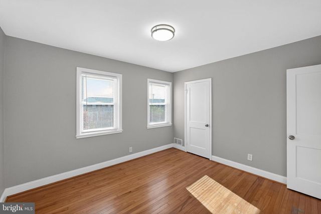 3425 DUNRAN RD, Dundalk, MD 21222