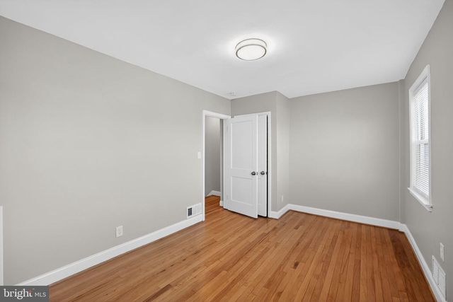 3425 DUNRAN RD, Dundalk, MD 21222