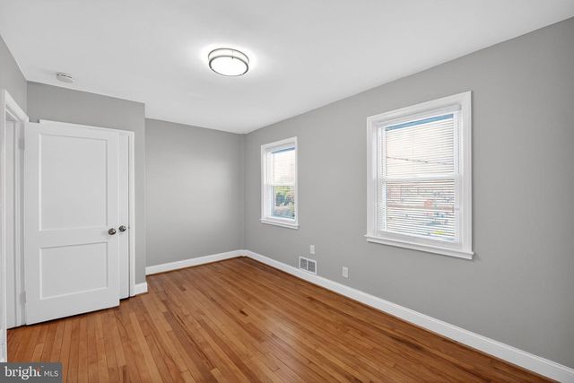 3425 DUNRAN RD, Dundalk, MD 21222