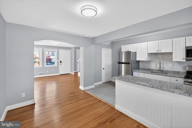3425 DUNRAN RD, Dundalk, MD 21222