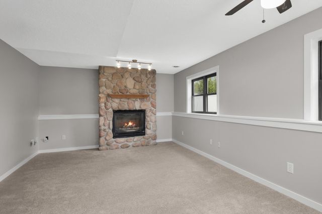 17550 Foxboro Lane, Farmington, MN 55024